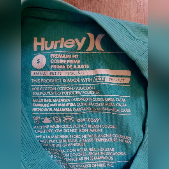 Men's small Hurley Tee made with Nike dri-fit - Picture 4 of 5